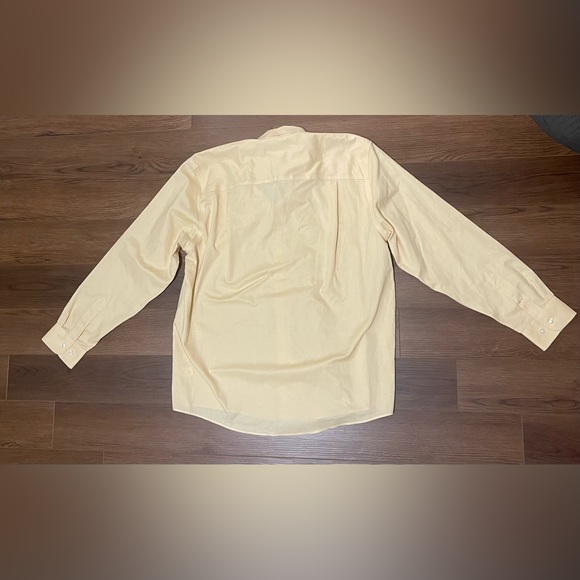 Cutter and buck NWT men’s button down yellow size L with horse riding embroider - Picture 4 of 5